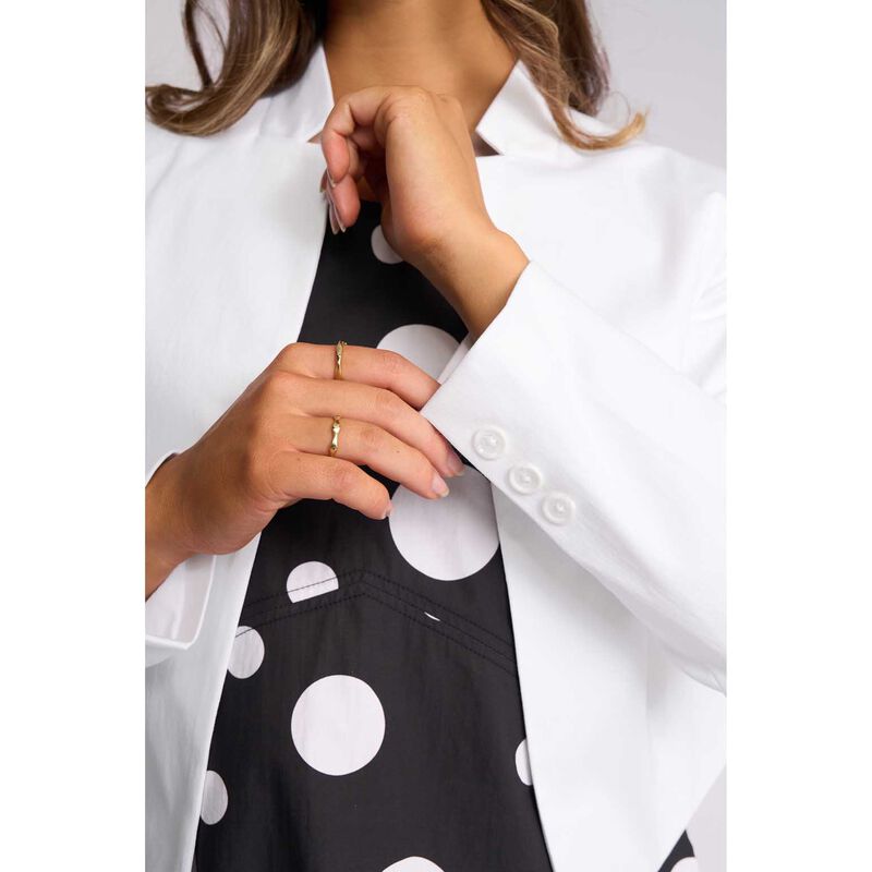 Vassalli Plain Lightweight Crop Jacket image number 2