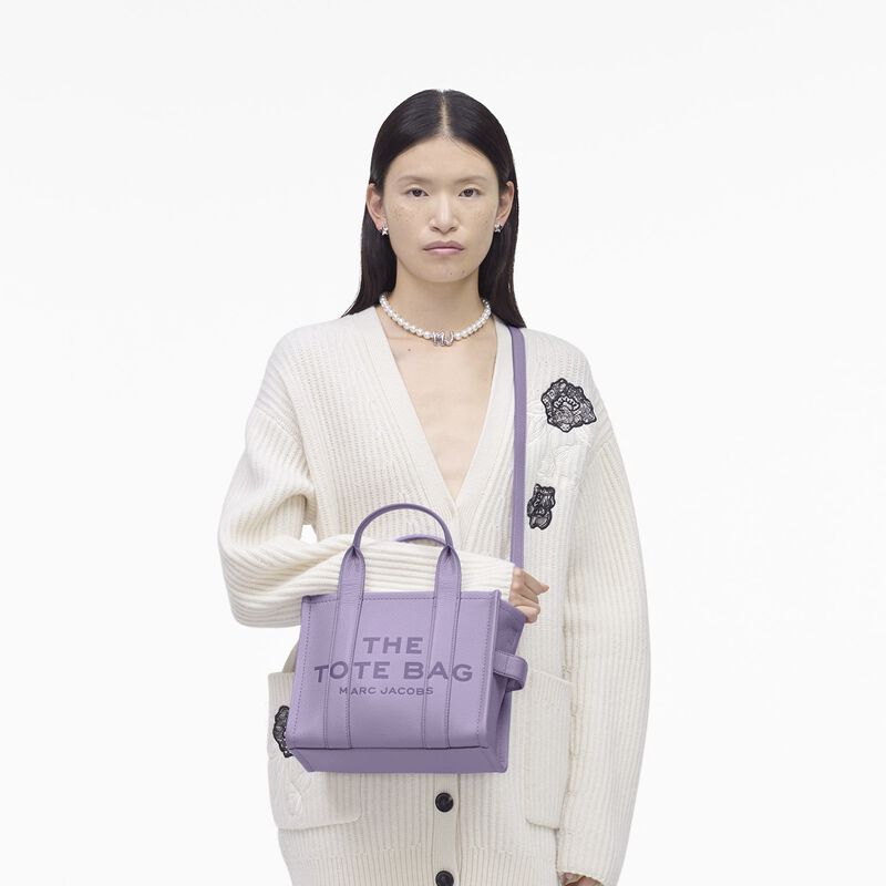 MARC JACOBS The Leather Small Tote Bag image number 3