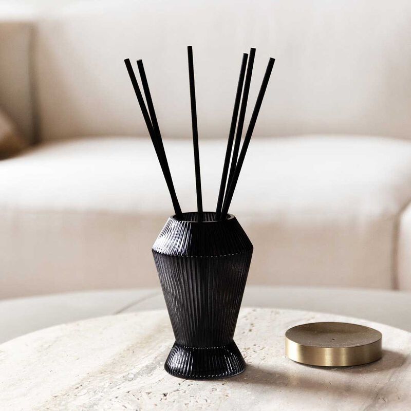 The Aromatherapy Co Maison Diffuser 800ml - Vanilla & Cardamon image number 1