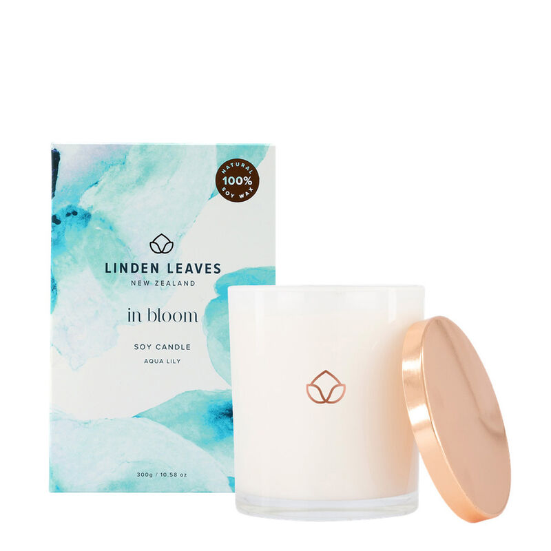 Linden Leaves Aqua Lily Soy Candle 300g image number 0
