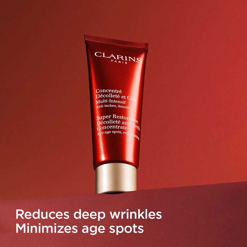 Clarins Super Restorative D&eacute;collet&eacute; and Neck Concentrate 75ml image number 3