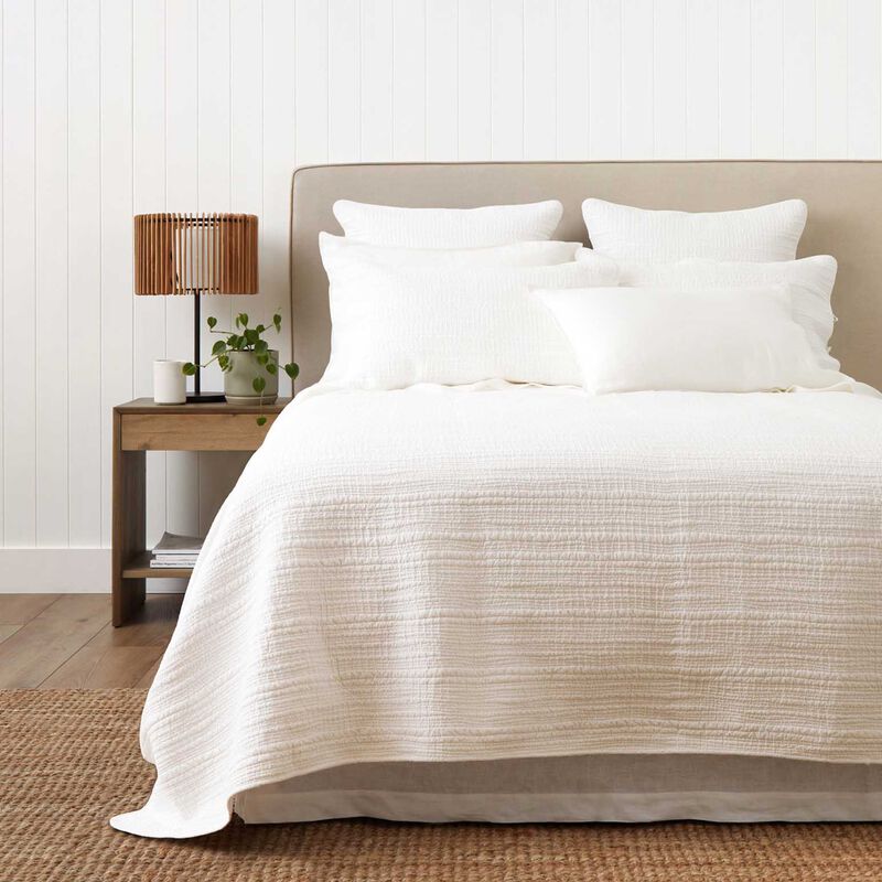 Wallace Cotton Serenade Standard Pillowcase image number 1