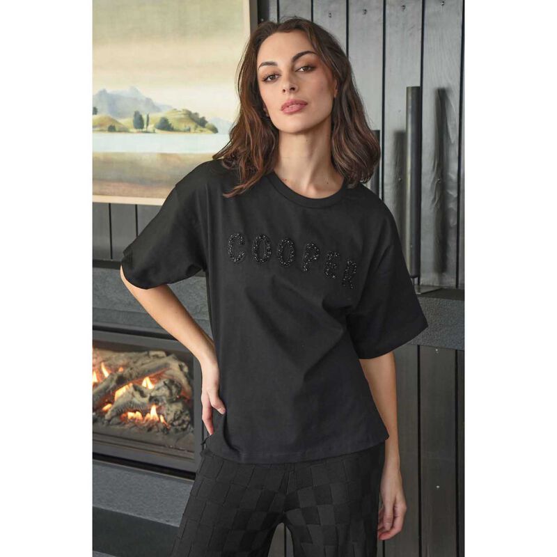 Cooper Beading Lady T-Shirt image number 1