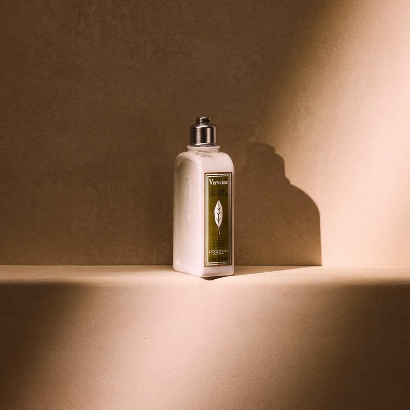 L'Occitane Verbena Body Lotion 250ml image number 2