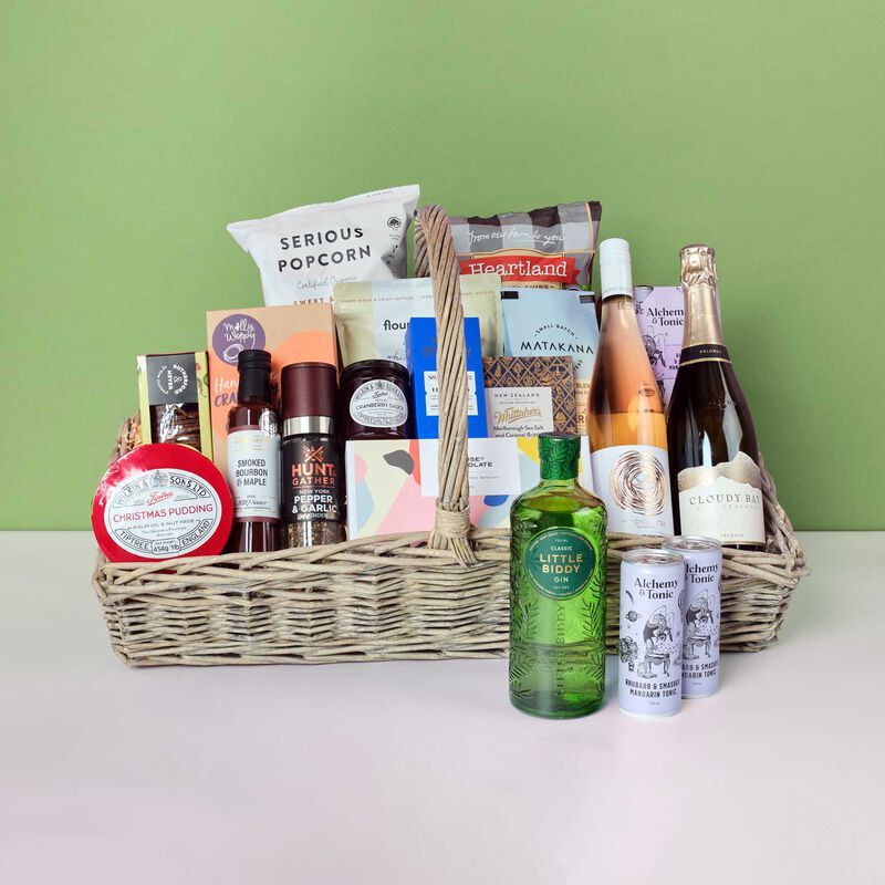 Christmas Luxe Edit image number 0