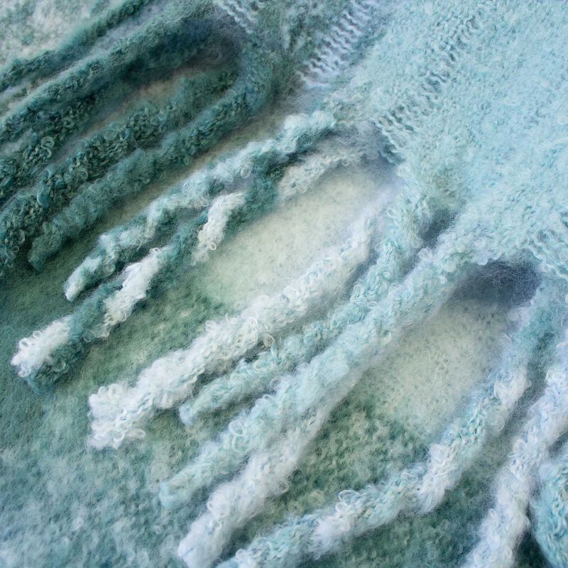 Bambury Cosmo Throw image number 2