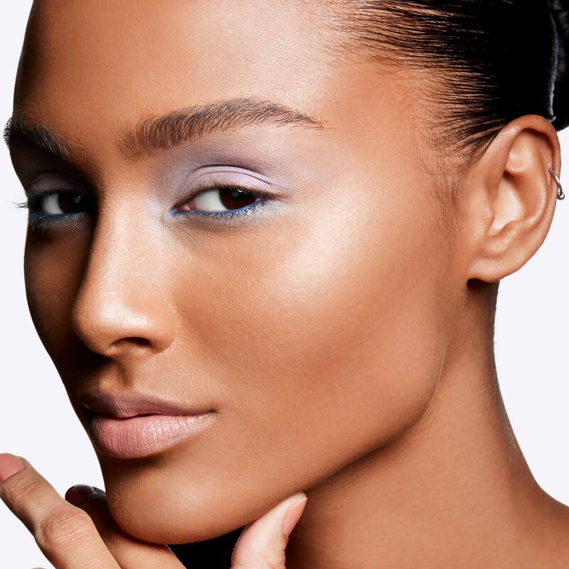 MAC Mineralize Skinfinish Lightscapade image number 2