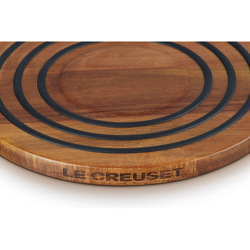 Le Creuset Acacia Magnetic Wooden Trivet image number 3
