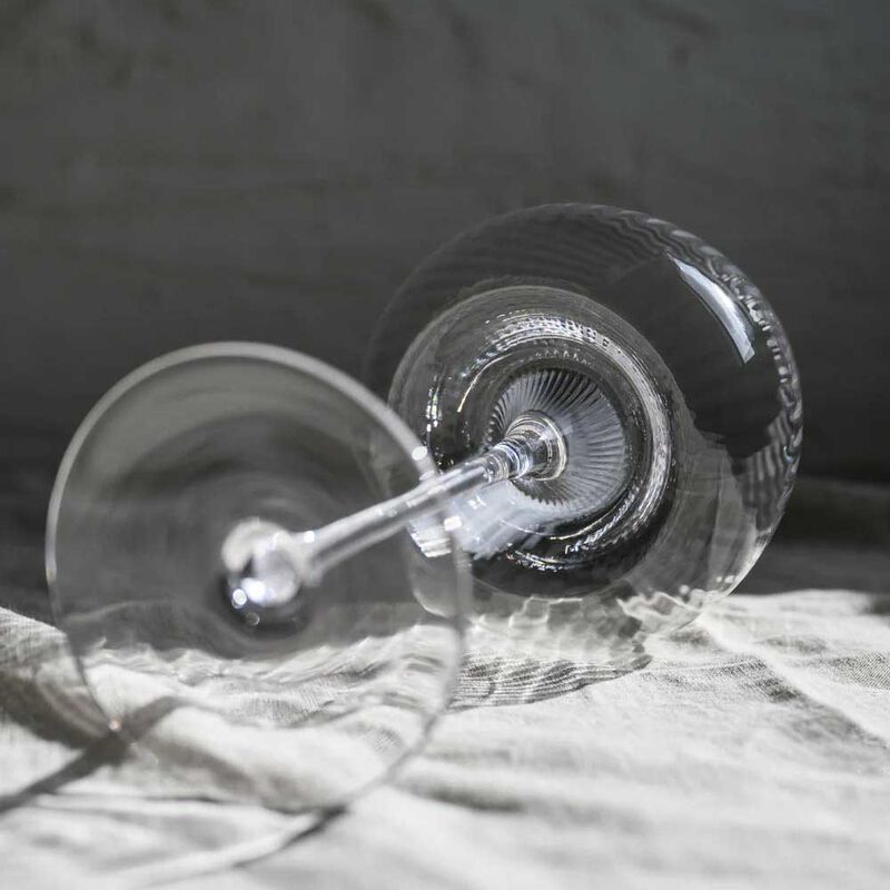 Home Lab Melted Crystal Red Wine Glass Set of 4 image number 2