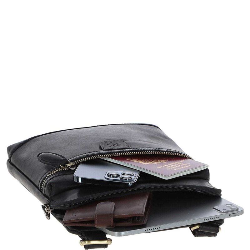 Ashwood Leather Medium Flight Bag image number 2