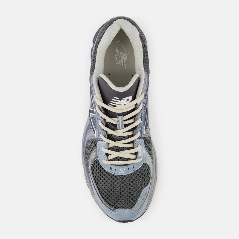New Balance 860 Sneaker image number 3