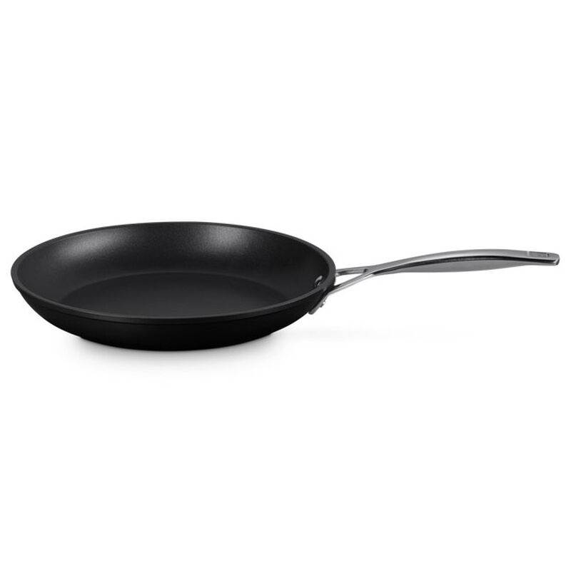 Le Creuset ENSC Shallow Frying Pan 28cm image number 0