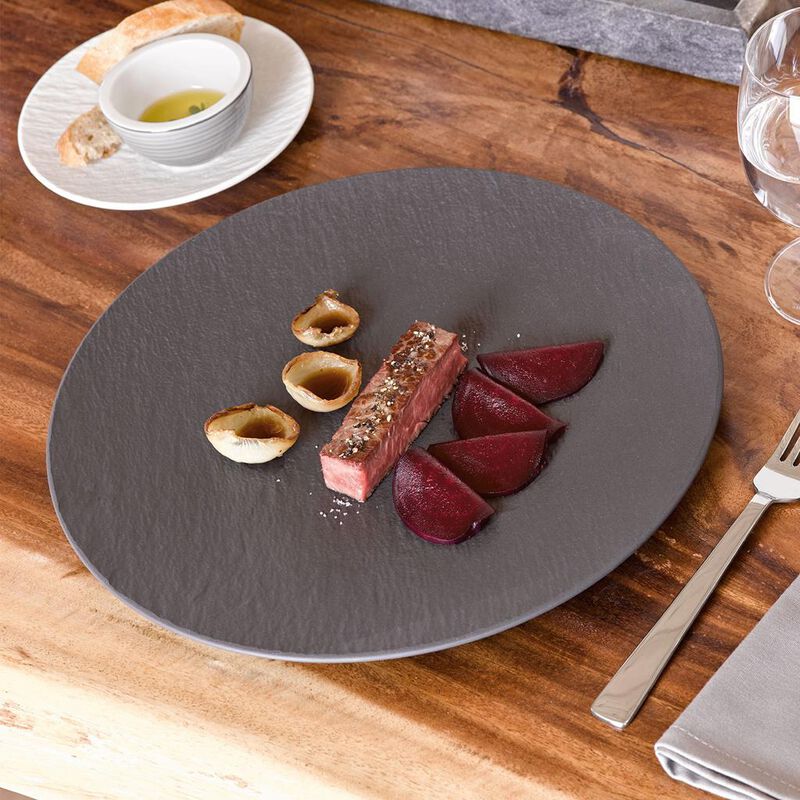 Villeroy & Boch Manufacture Rock Gourmet Plate Black 31cm image number 3