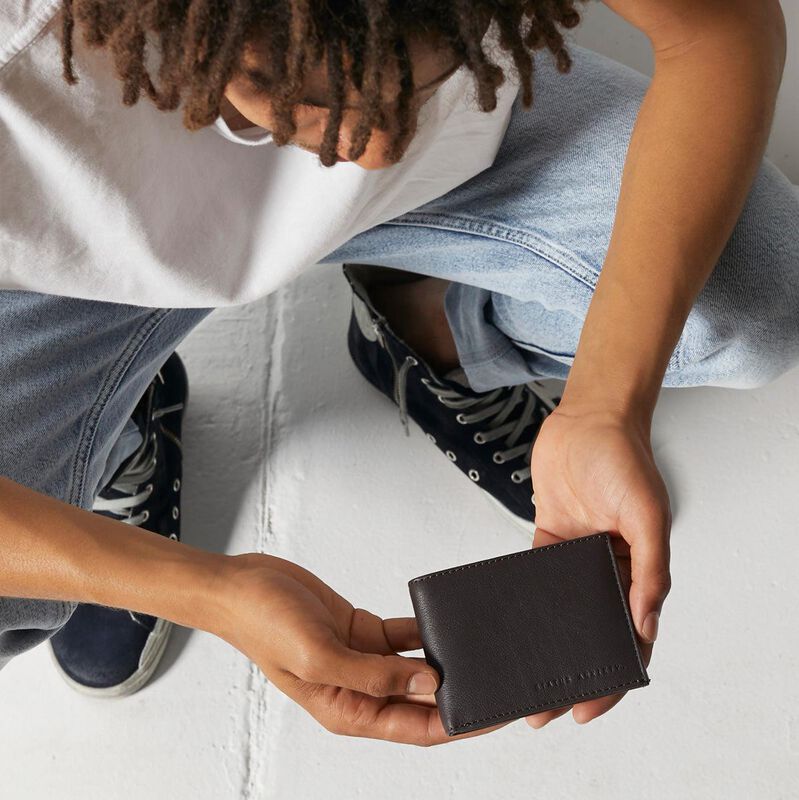 Status Anxiety Noah Wallet image number 3