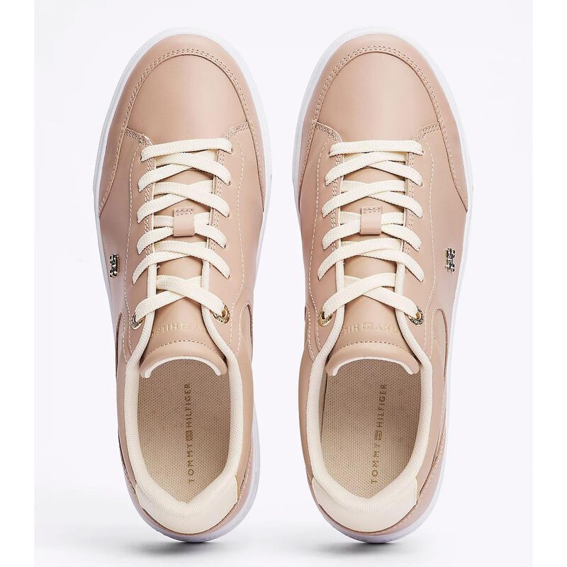 Tommy Hilfiger Seren 8A Essential Chic Court Sneaker image number 2