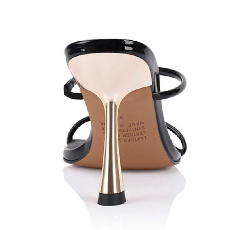 LANA WILKINSON Marilyn Sandal Black Patent Leather image number 1