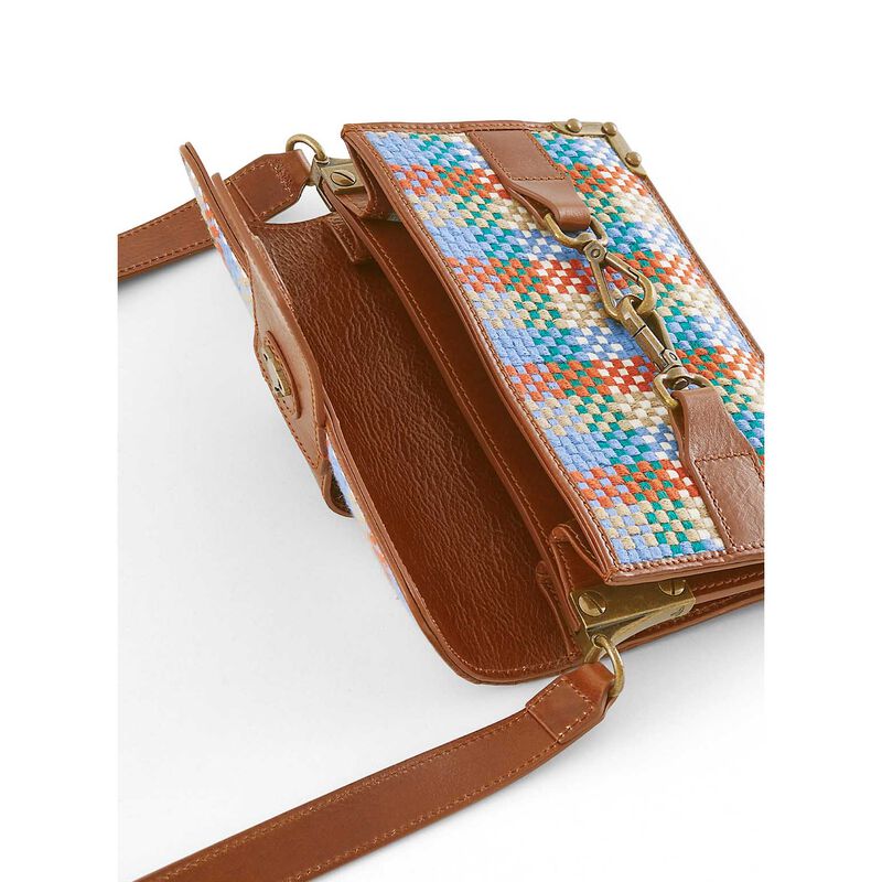 Vivienne Westwood Bella Flap Crossbody S image number 2