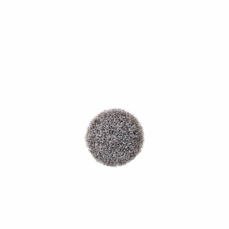 MAC 170 Synthetic Rounded Slant Brush image number 1