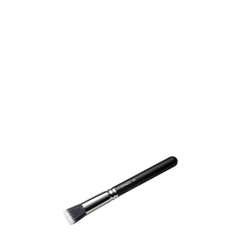 MAC 130S Short Duo Fibre Brush image number 1