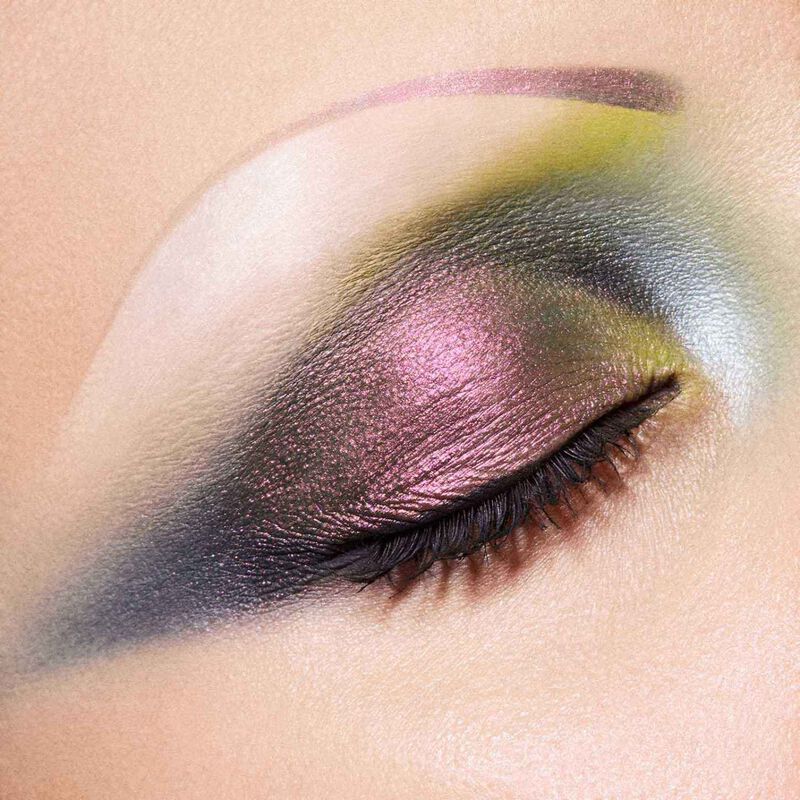 MAC Multichrome Single Eye Shadow Compact image number 6