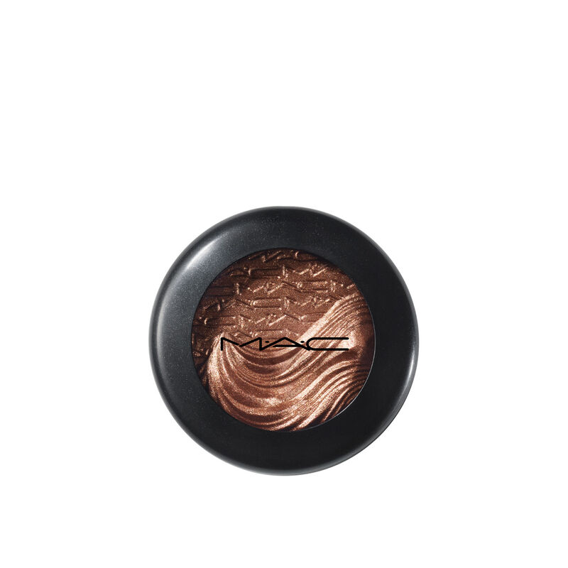 MAC Extra Dimension Eyeshadow image number 16