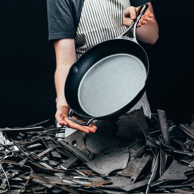 Lodge Blacklock Skillet 30cm image number 3