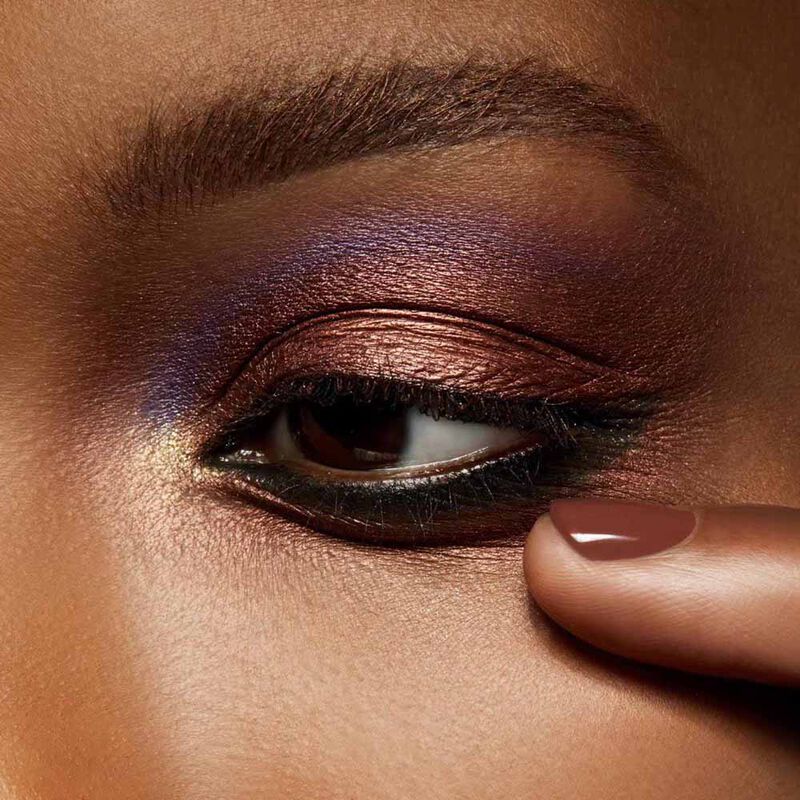 MAC Veluxe Pearl Eyeshadow image number 13