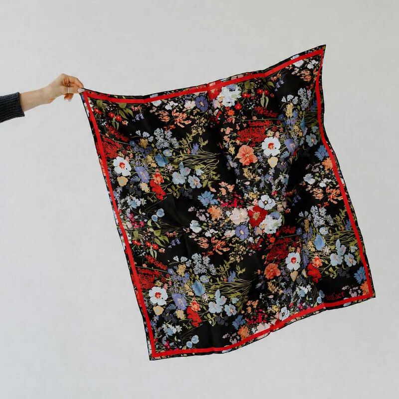 Artifact Liora Noir Scarf image number 1