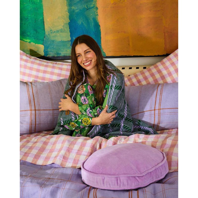 Kip&Co Lilac Velvet Pea Cushion image number 3