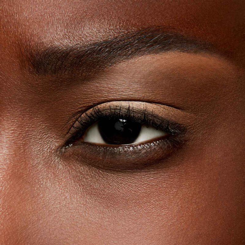 MAC Small Eye Shadow image number 5