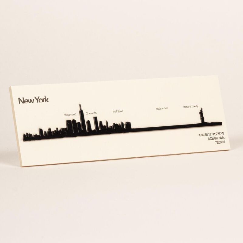 The Line Mini Skyline of New York Black Steel Silhouette 19cm image number 2