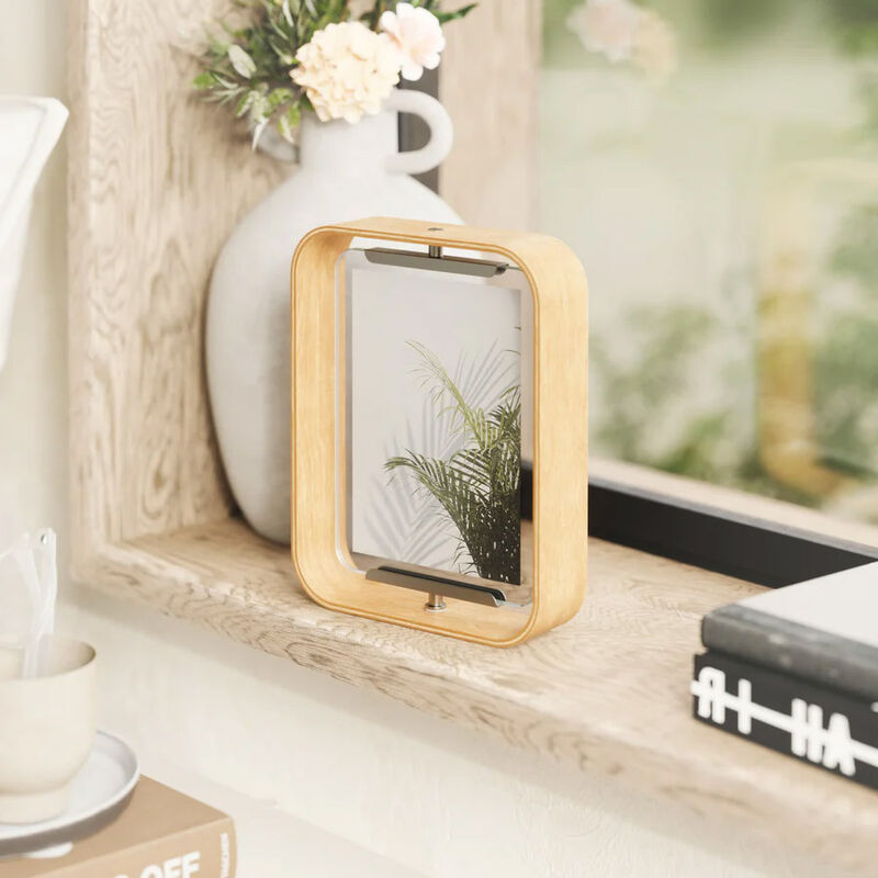 Umbra Bellwood Desk Frame 4x6 Natural image number 1