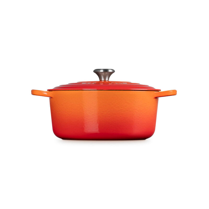 Le Creuset Signature Cast Iron Round Casserole 28cm image number 47