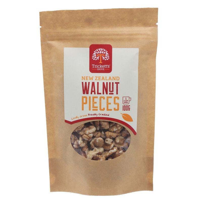Tricketts Grove Walnut Pieces 100g image number 0