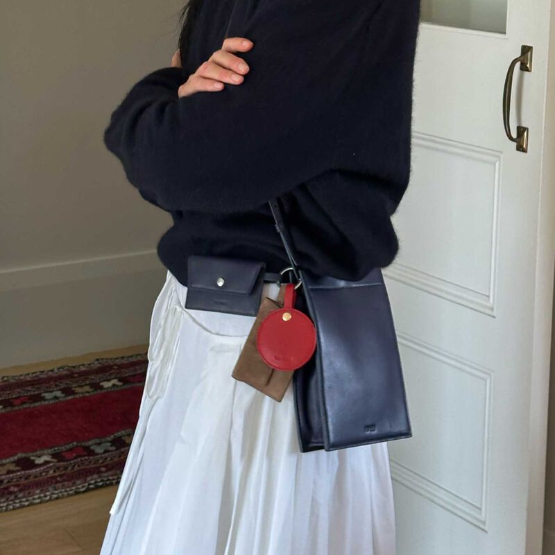 Yu Mei Envelope Pouch image number 3