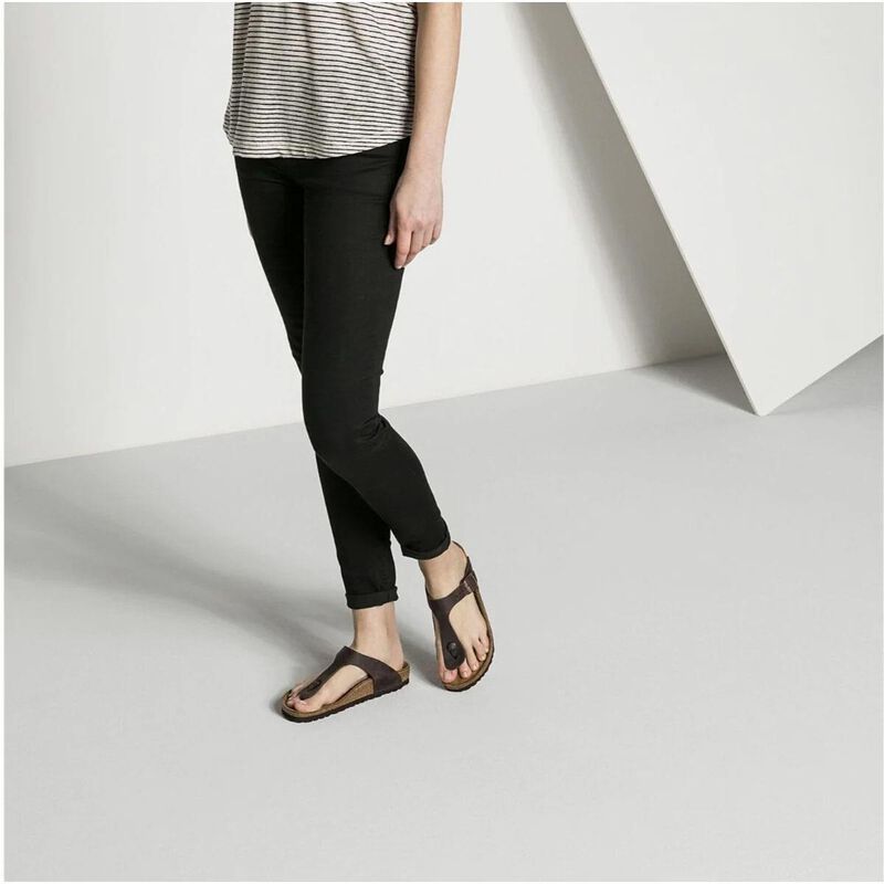 Birkenstock Gizeh Oiled Leather Habana Regular Width image number 3