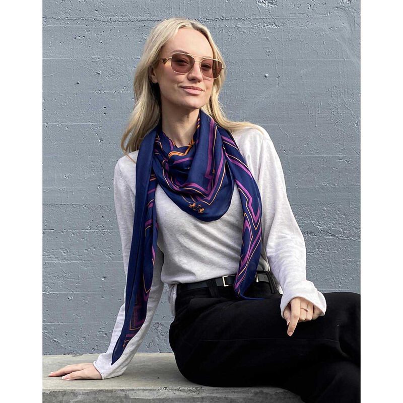 Dark Hampton The Glover - Cashmere Modal Scarf image number 2