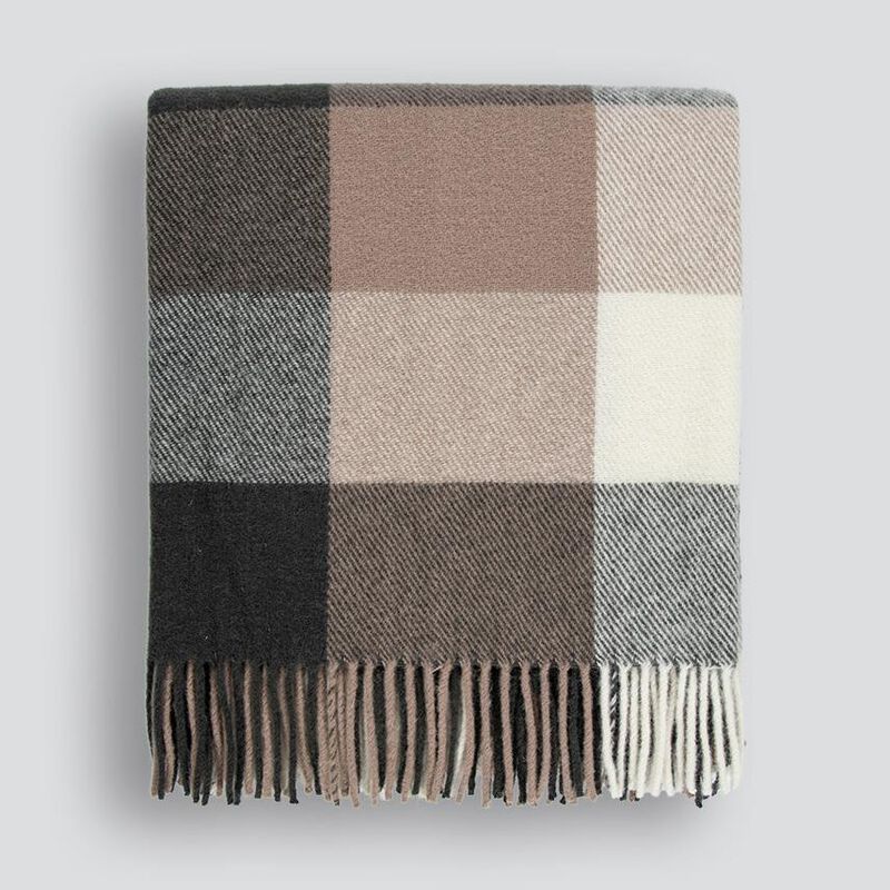 Baya Glenburn 100% NZ Wool Throw - Multi 150x180cm image number 2