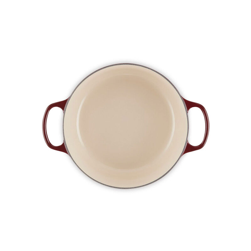 Le Creuset Signature Cast Iron Round Casserole 26cm image number 21