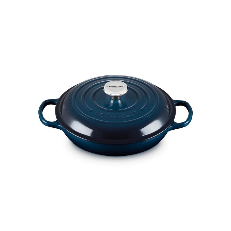 Le Creuset Signtature Cast Iron Shallow Casserole 26cm image number 35