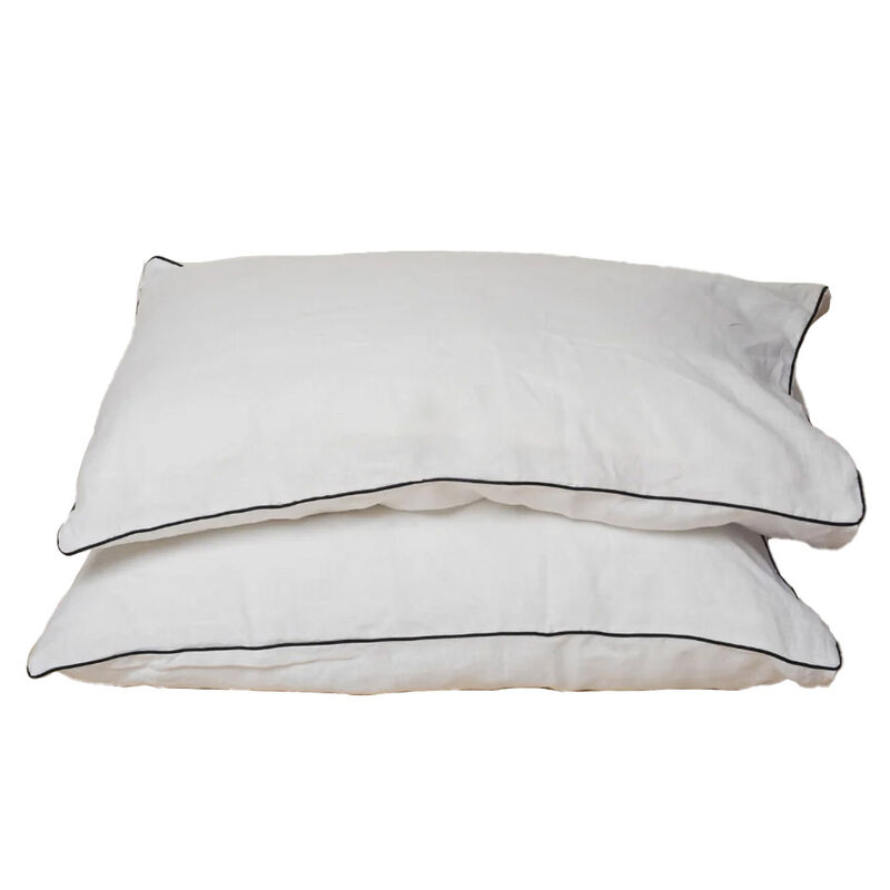 Home Lab 100% French Flax Linen Piped Pillowcase Pair image number 3