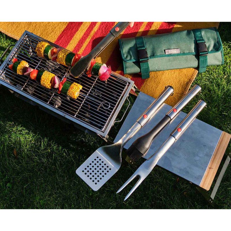 Joseph Joseph Grillout BBQ Silicone Basting Brush With Retractable Head image number 1