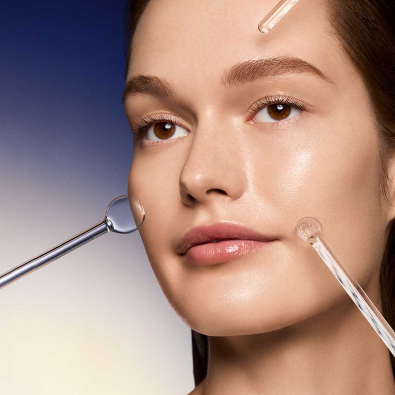 Est&eacute;e Lauder Advanced Night Repair Recovery Treatment Essence image number 2