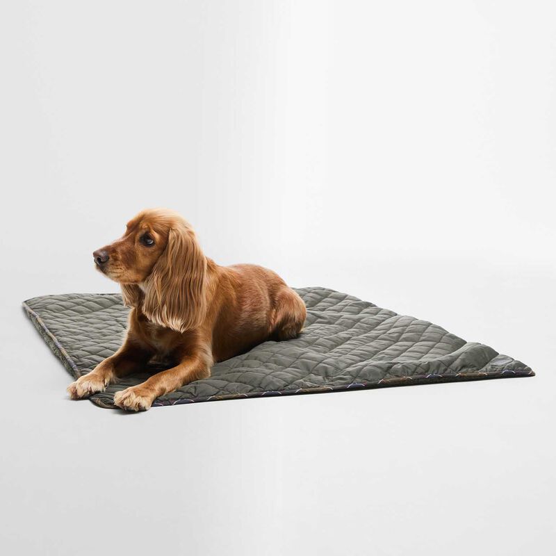 Barbour Dog Quilt & Fleece Blanket image number 1