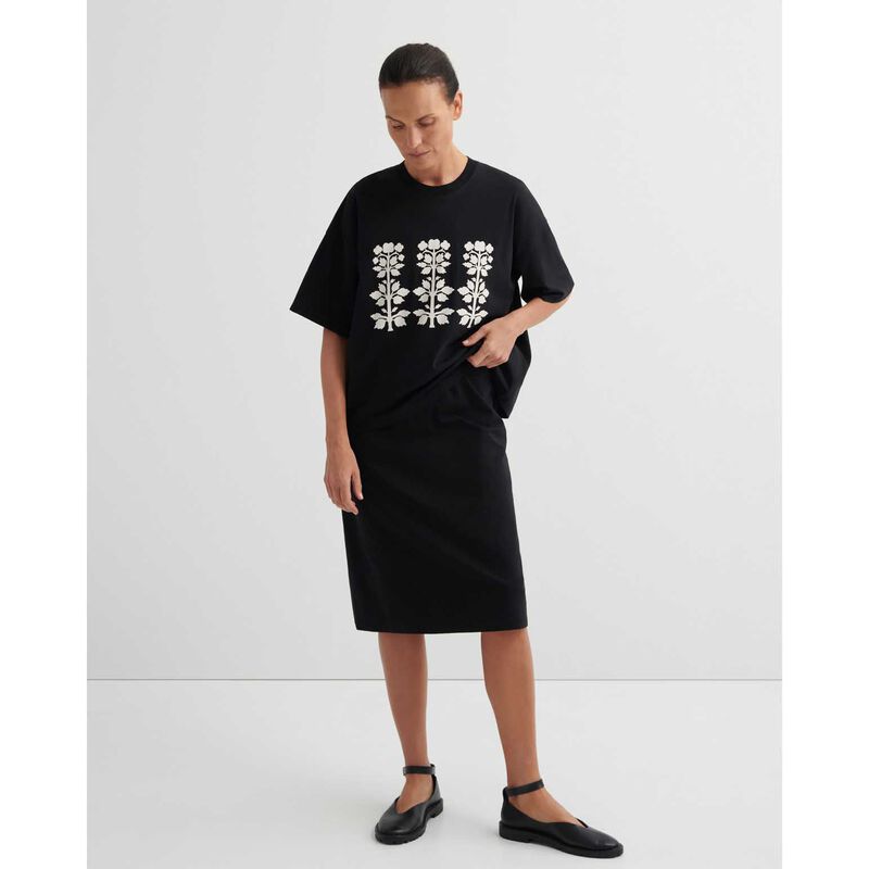 Kowtow Motif Tee image number 3