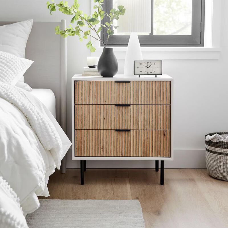 West Elm Quinn Closed 3-Drawer Bedside Table image number 3