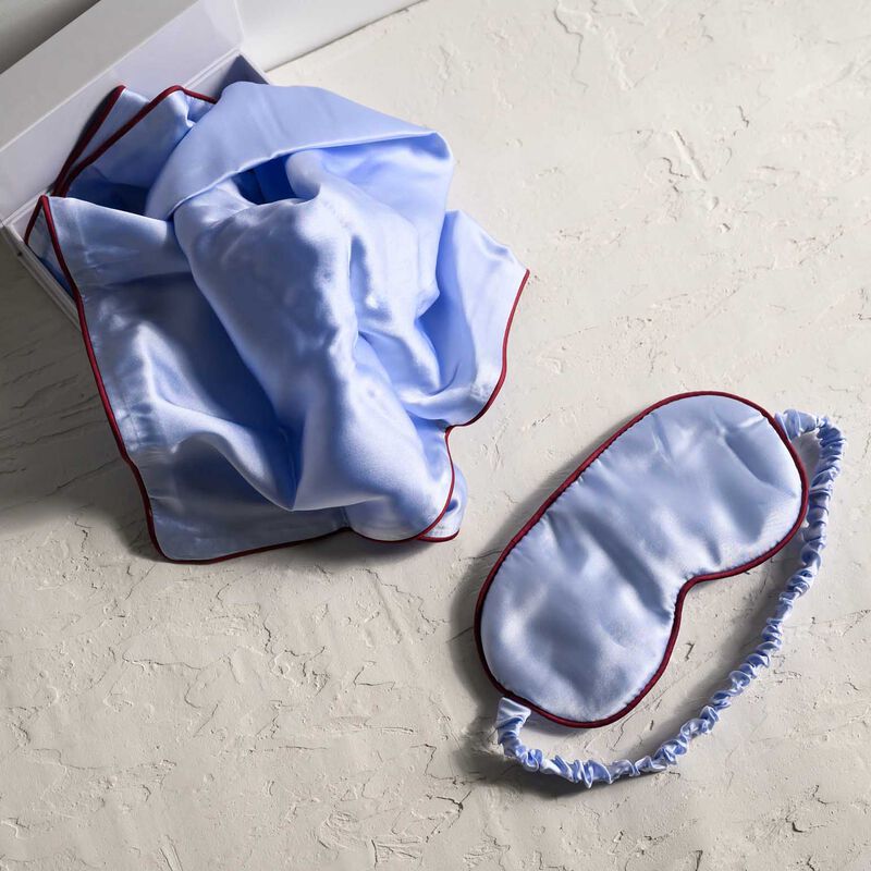 Home Lab 100% Pure Silk Gift Set image number 1