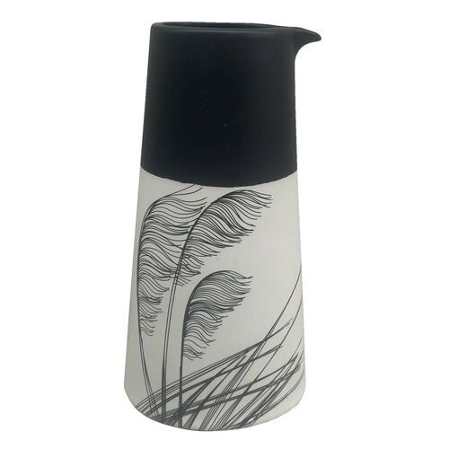 Jo Luping Toetoe Black On White Jug