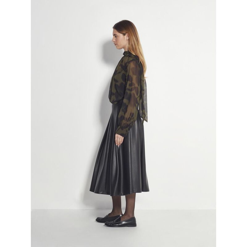 Juliette Hogan Coco Shirt image number 3