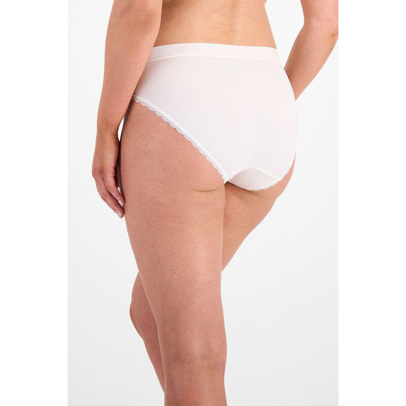 Berlei Barely There Lace Bikini Brief image number 5